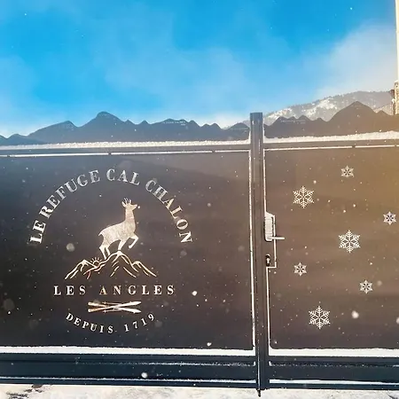 Le Refuge Cal Chalon , De Luxe Au Coeur Du Village 度假居