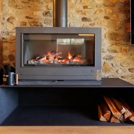 Le Refuge Cal Chalon , De Luxe Au Coeur Du Village *