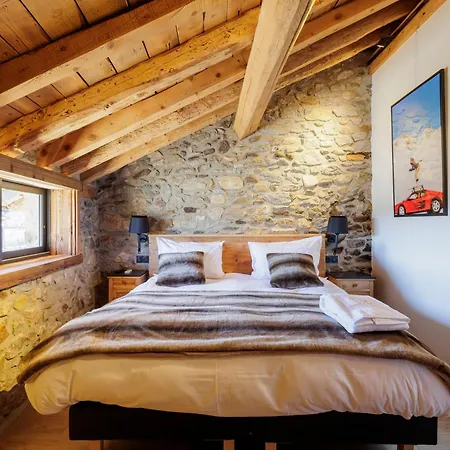 Le Refuge Cal Chalon , De Luxe Au Coeur Du Village