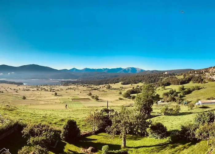 Le Refuge Cal Chalon , De Luxe Au Coeur Du Village Nyaraló *