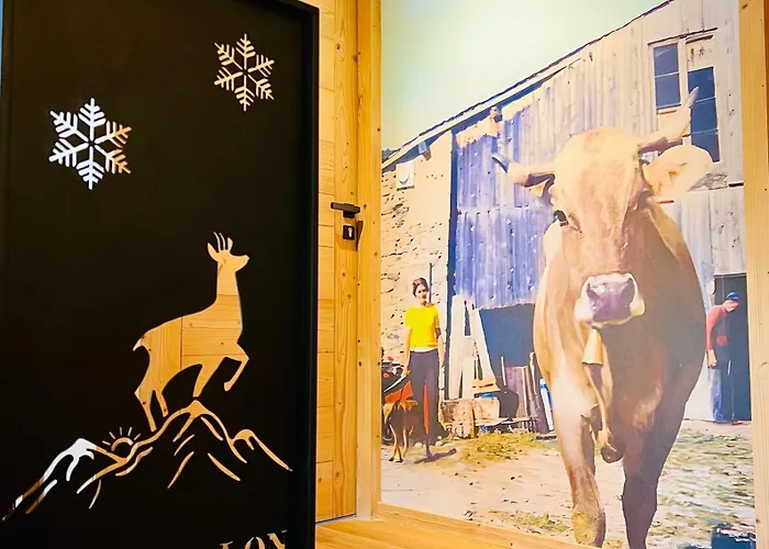 Le Refuge Cal Chalon , De Luxe Au Coeur Du Village
